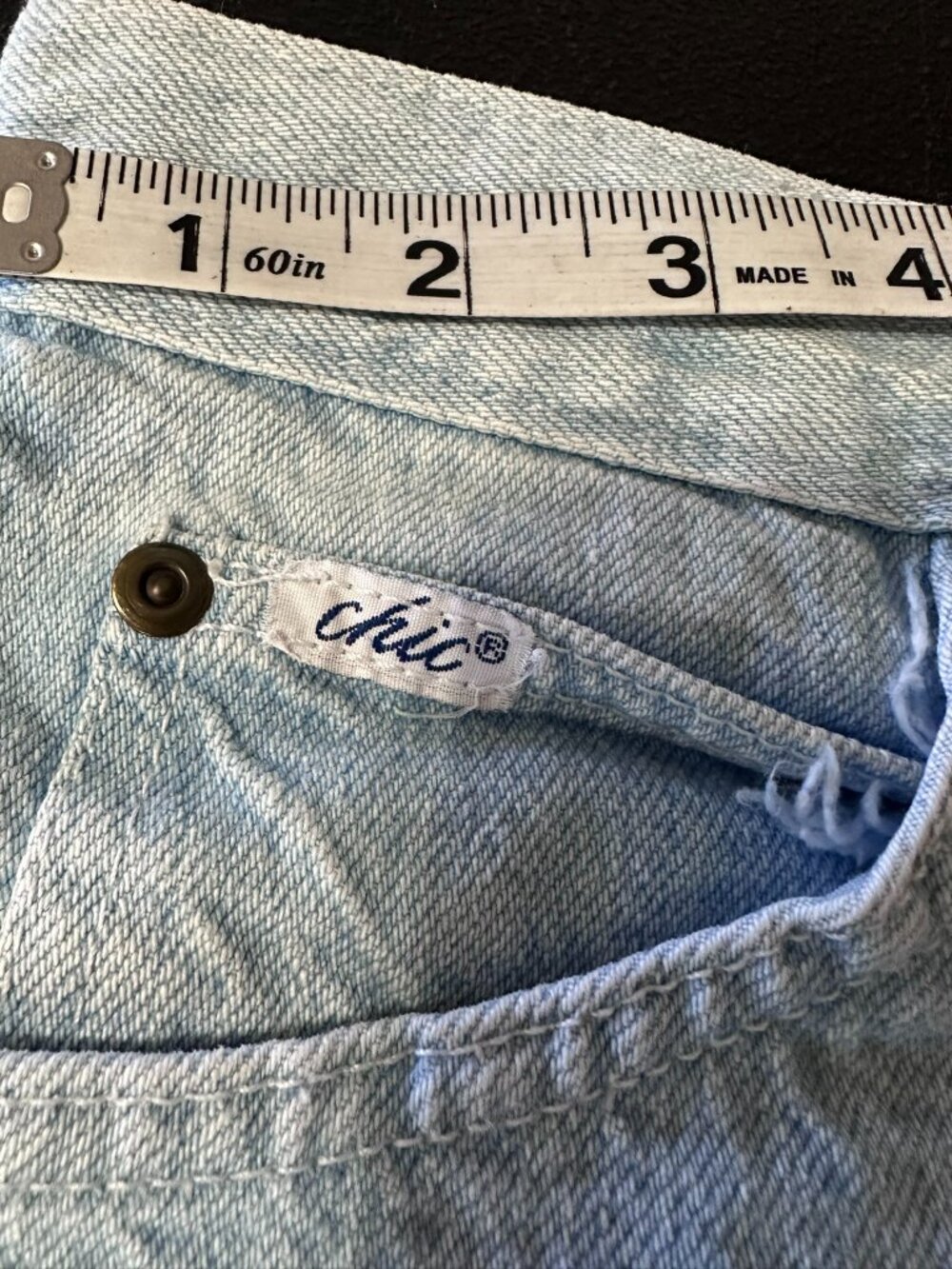 1990’s Chic Brand Denim Shorts EVC - Picture 4 of 7